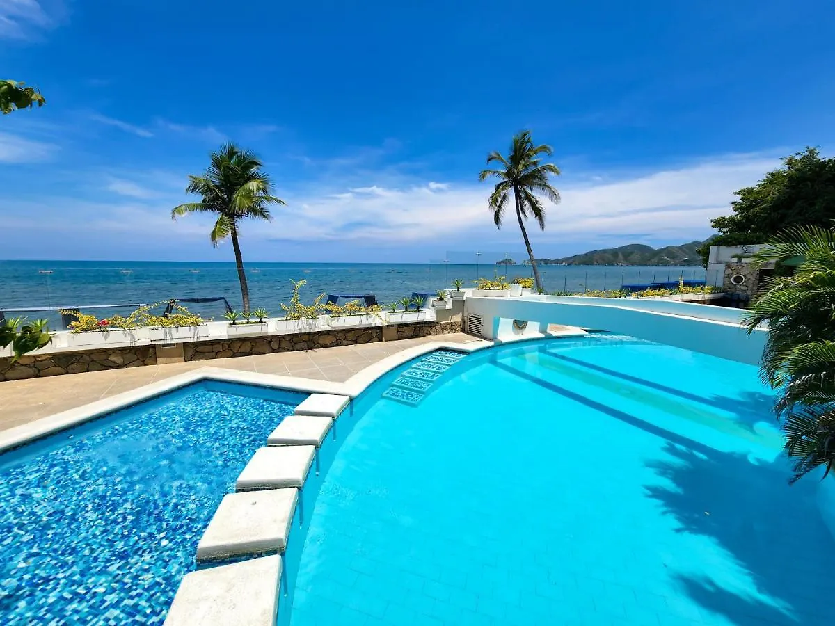 Apartamento Con Acceso Directo A La Playa - Bedviajes Santa Marta  Santa Marta (Magdalena)